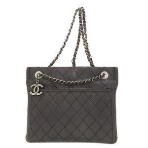 CHANEL Black Shoulder Bag